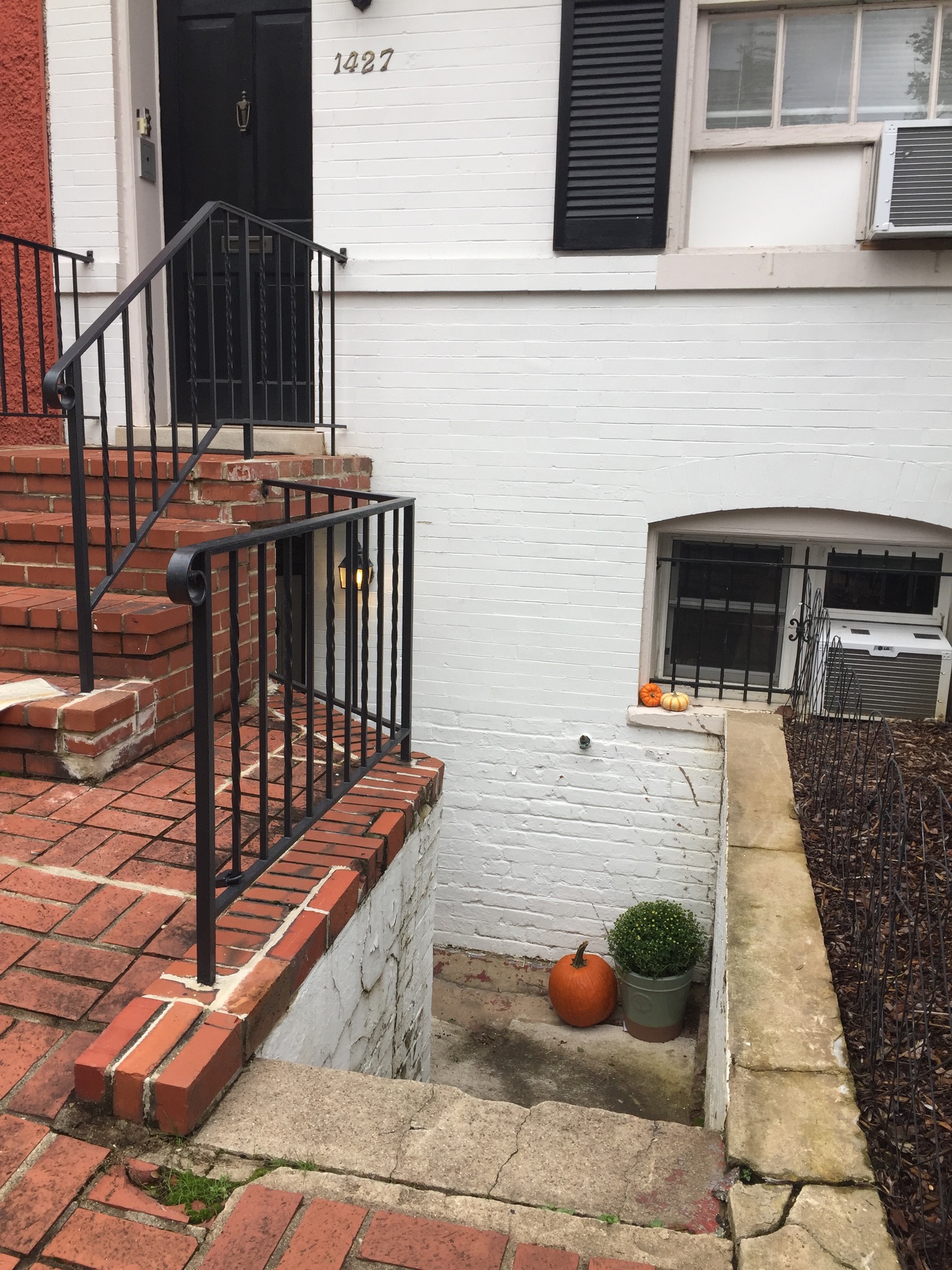 1427 33rd Street NW #3