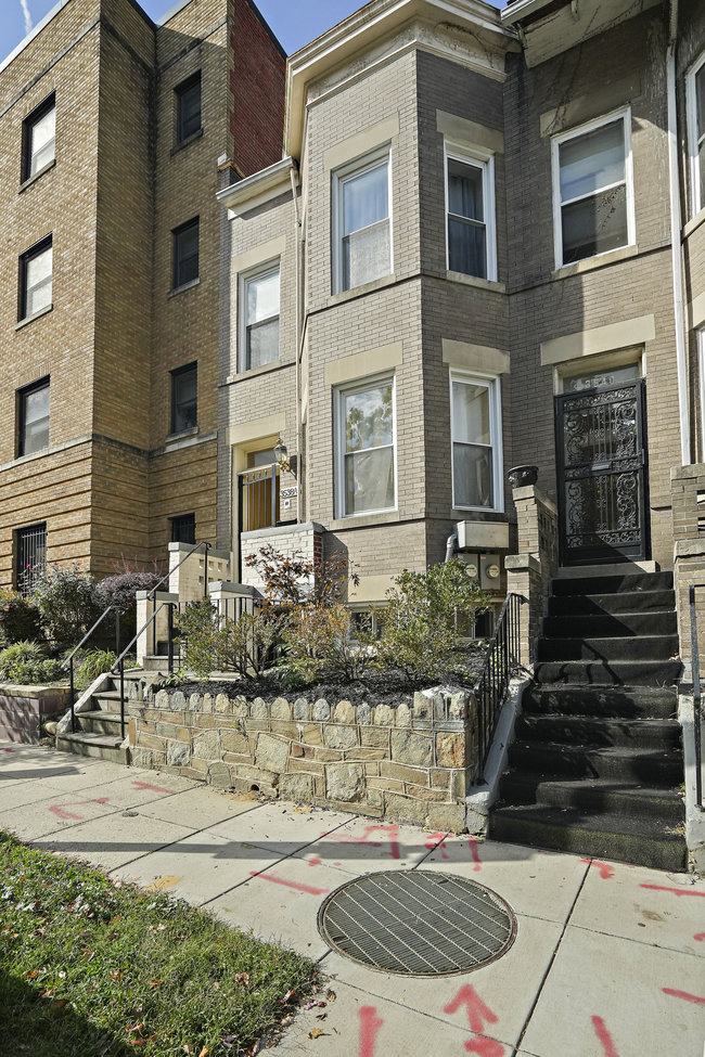 10th Street NW, 3538, Apt A